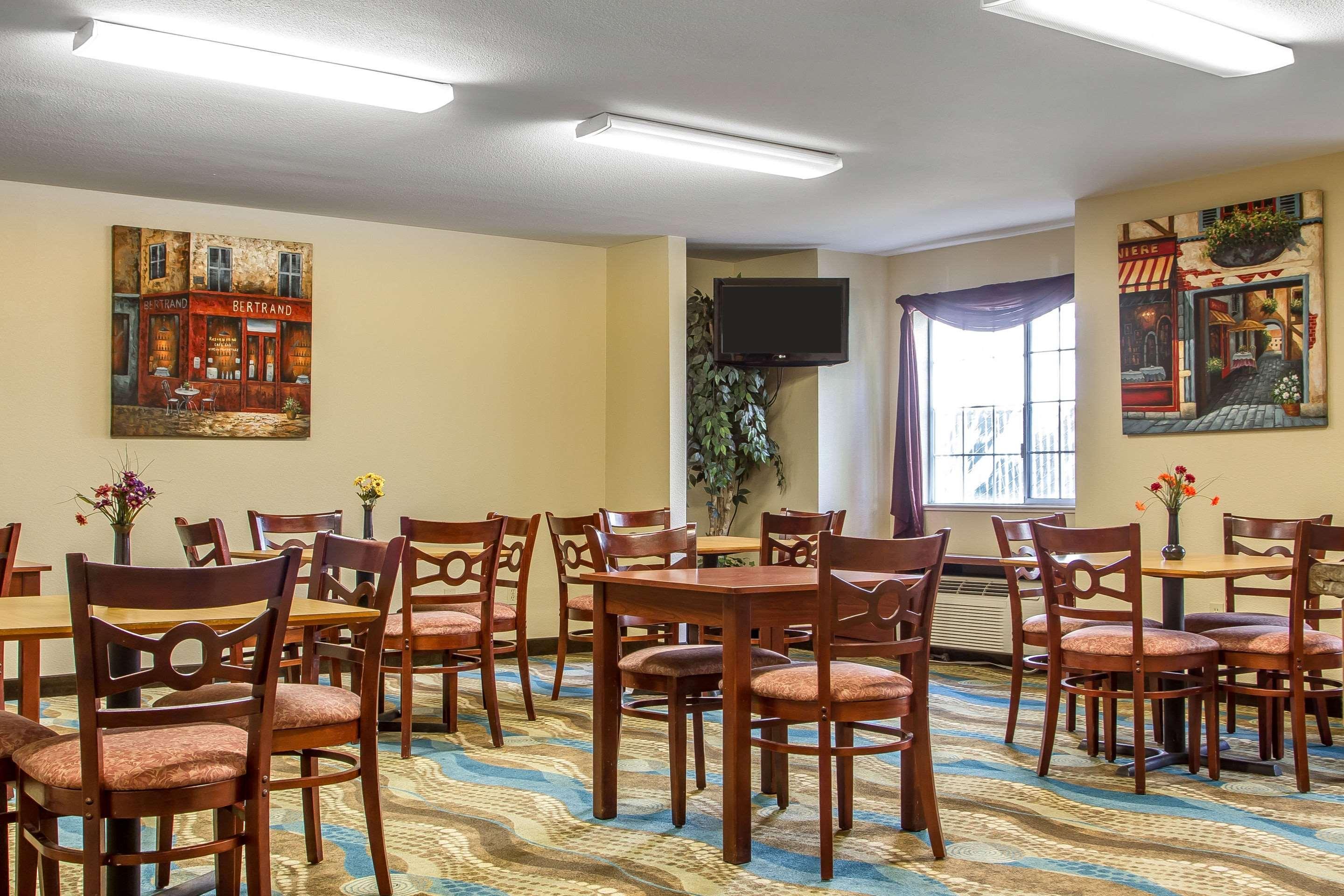 Quality Inn & Suites サンタローザ エクステリア 写真