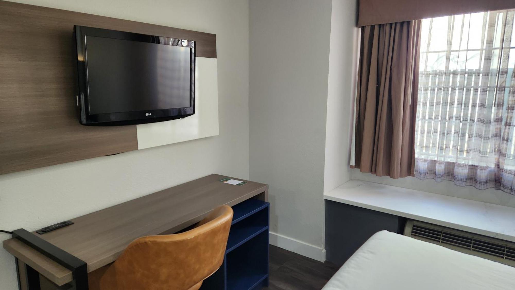 Quality Inn & Suites サンタローザ エクステリア 写真